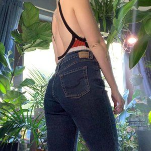 🌐Levi’s signature midrise bootcut jeans🌐